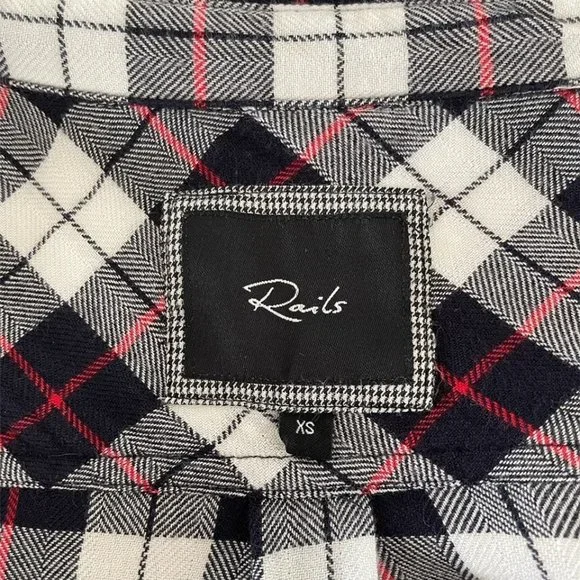 RAILS: Women's White, Black, Grey & Red Plaid Long Sleeve Button Up Shirt - XS - Picture 3 of 3